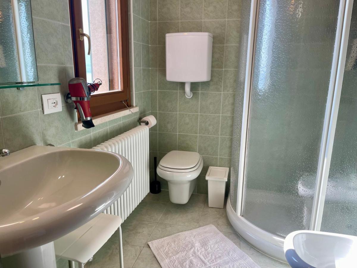 Apartmán Casa Prima Vista Torri Del Benaco Exteriér fotografie